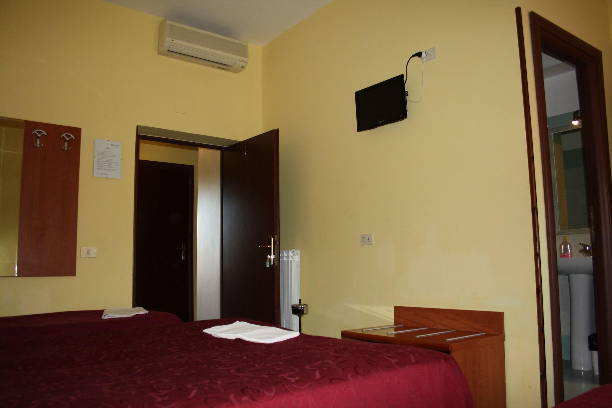 Hotel Eurorooms Rzym Zewnętrze zdjęcie