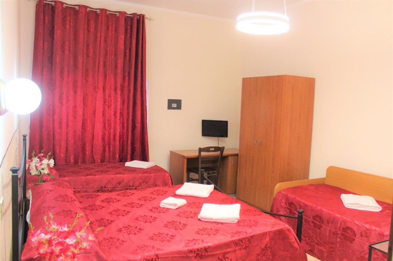Hotel Eurorooms Rzym Zewnętrze zdjęcie