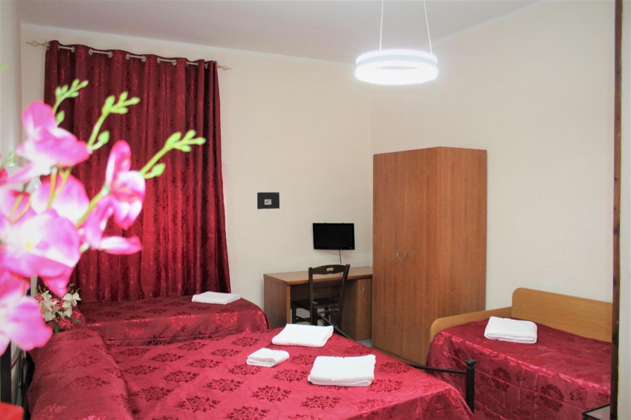 Hotel Eurorooms Rzym Zewnętrze zdjęcie