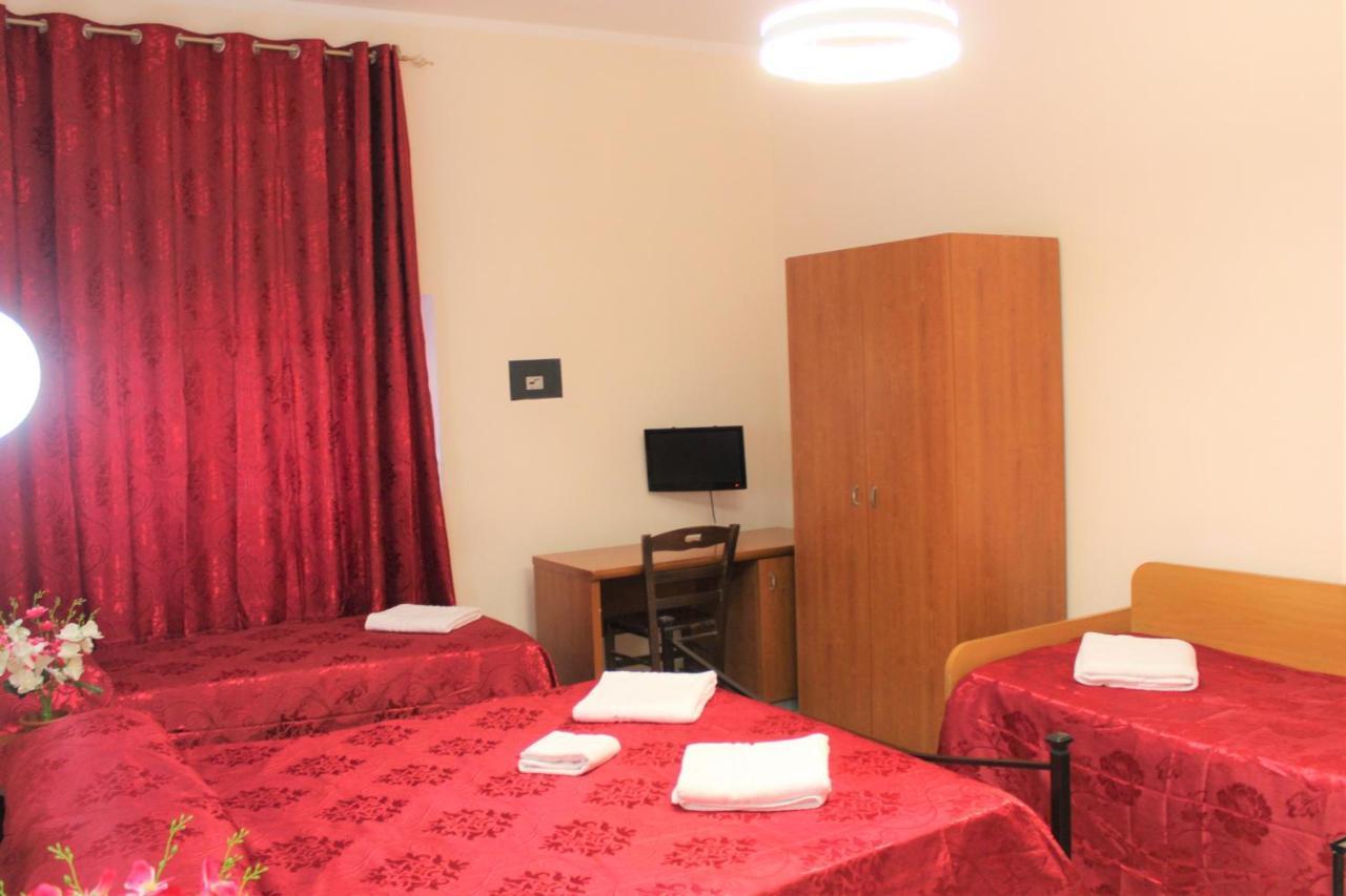 Hotel Eurorooms Rzym Zewnętrze zdjęcie