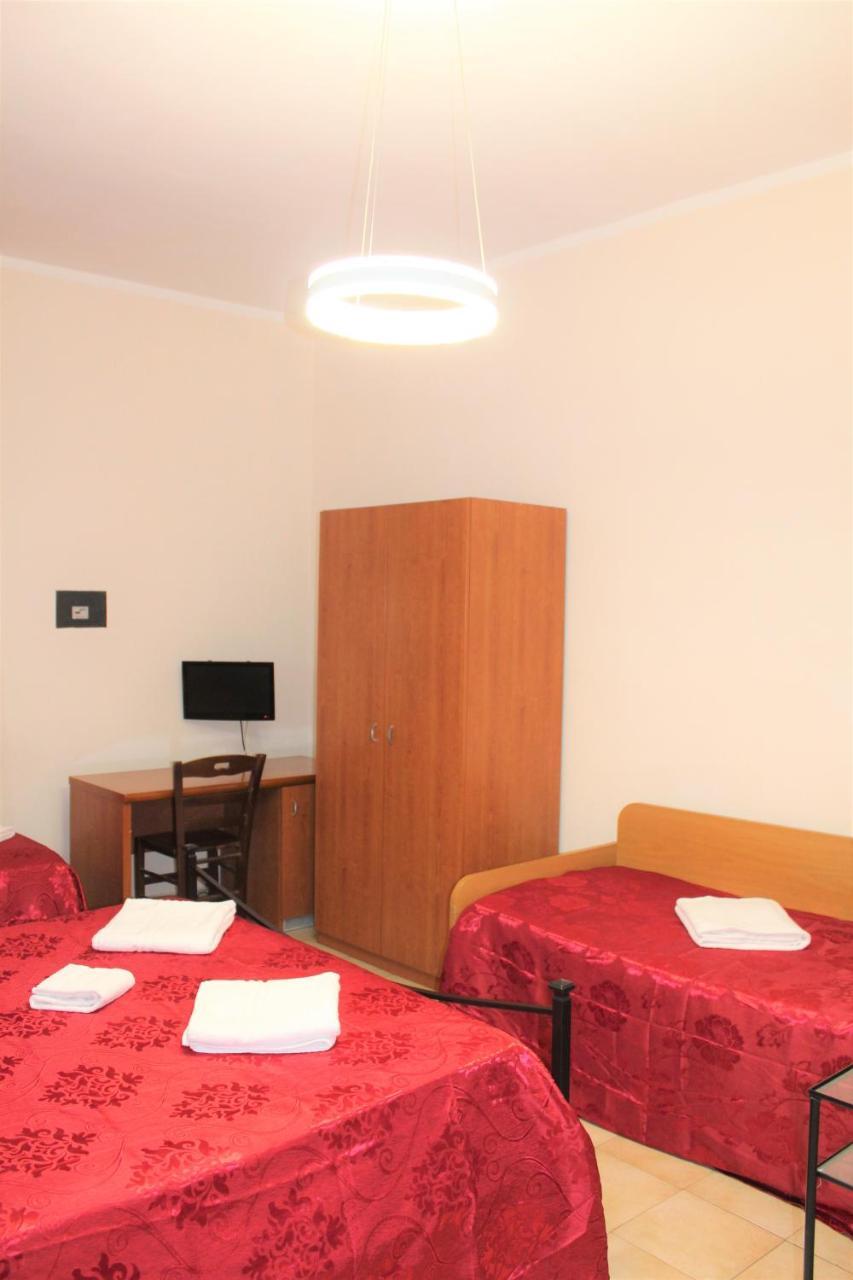 Hotel Eurorooms Rzym Zewnętrze zdjęcie